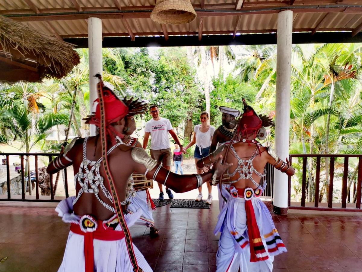 Helios Beach Resort Tangalle Dış mekan fotoğraf
