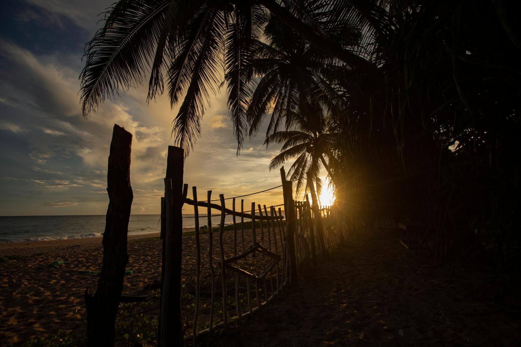 Helios Beach Resort Tangalle Dış mekan fotoğraf